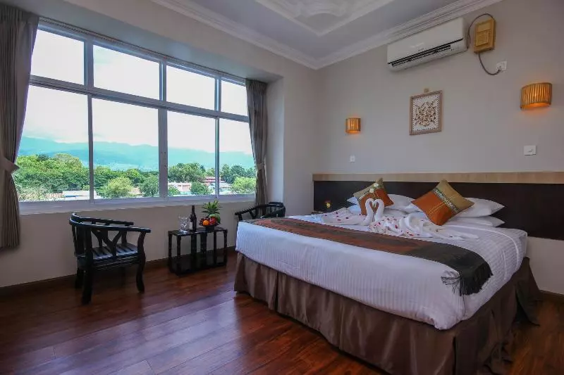 هتل Immana Grand Inle