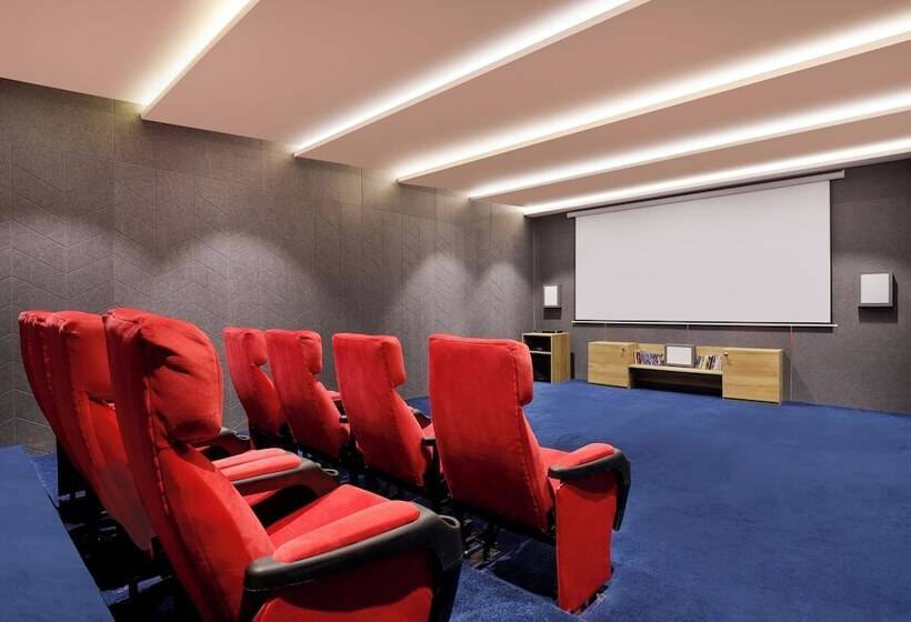 Lemon Tree Hotel, Sector 68, Sohna Road, Gurugram