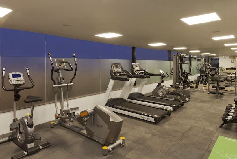 Lemon Tree Hotel, Sector 68, Sohna Road, Gurugram