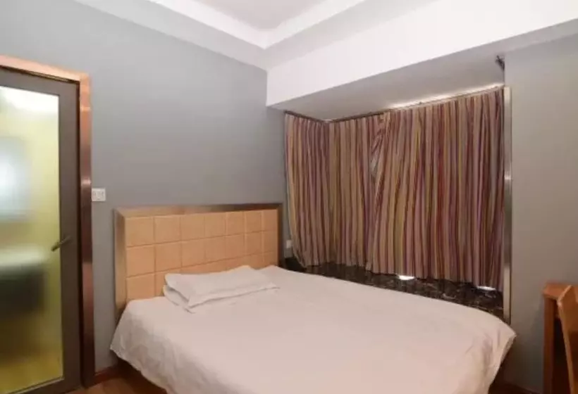 هتل Luoyang Feronia