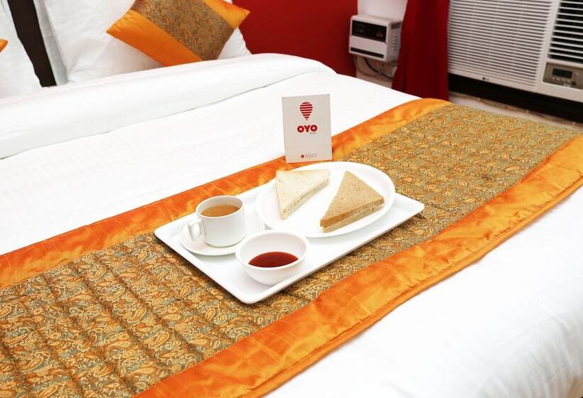 Hotel Oyo 8822 Sector 31