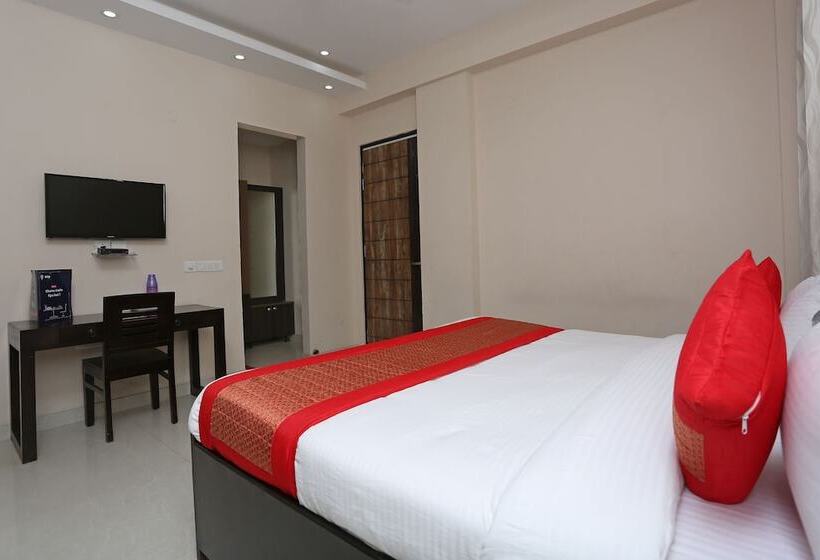 בית מלון כפרי Oyo 9997 Sohna Road