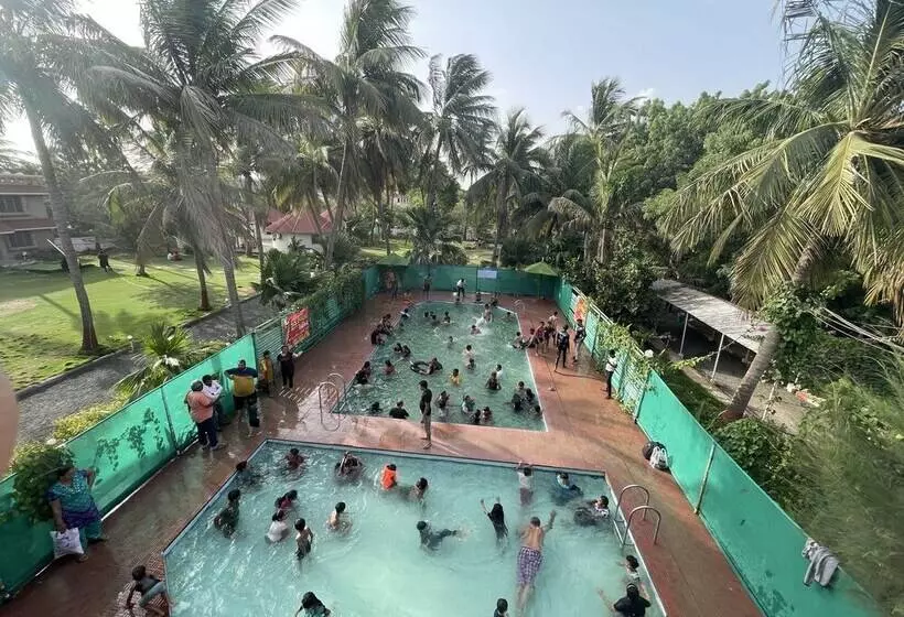 Hotelli Resort Farm Villa