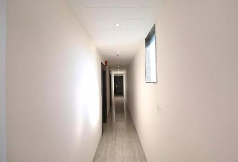 ホテル Townhouse Tricity Relax Inn