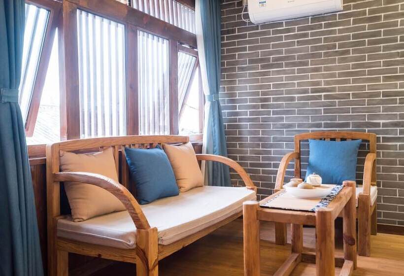 ホテル Lijiang Yue Tu Inn