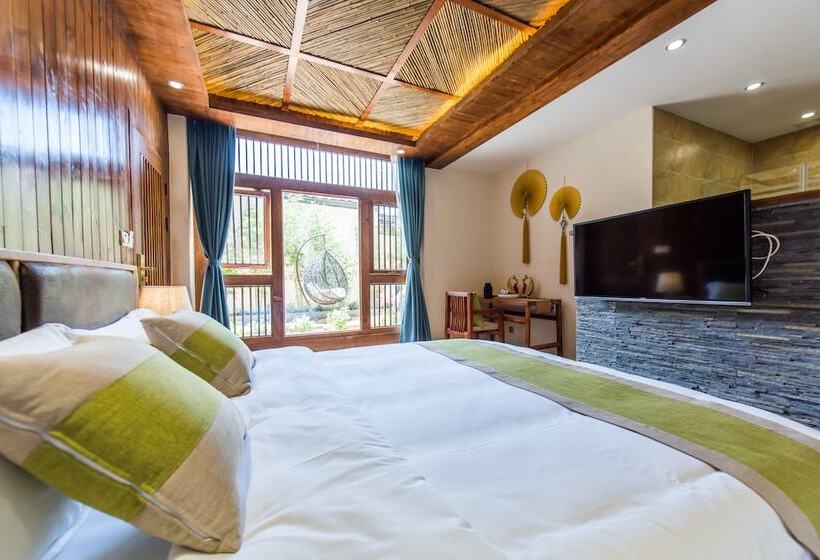 ホテル Lijiang Yue Tu Inn