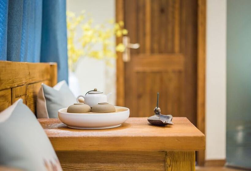 ホテル Lijiang Yue Tu Inn