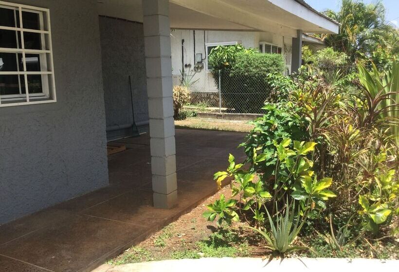 Lorna Cottage Sandy Point