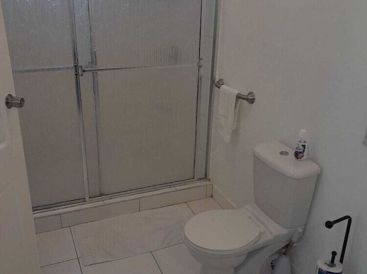 Lorna Cottage Sandy Point