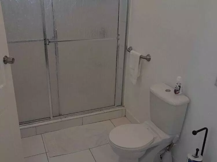 Lorna Cottage Sandy Point