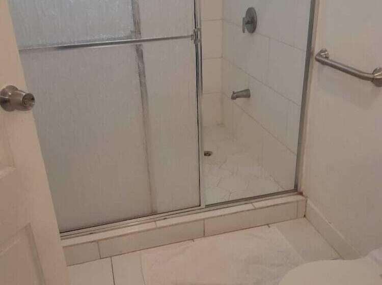 Lorna Cottage Sandy Point