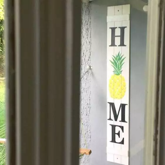 Lorna Cottage Sandy Point