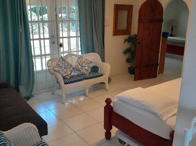 Lorna Cottage Sandy Point