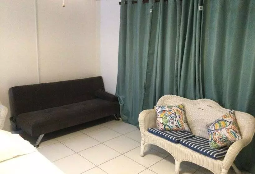 Lorna Cottage Sandy Point