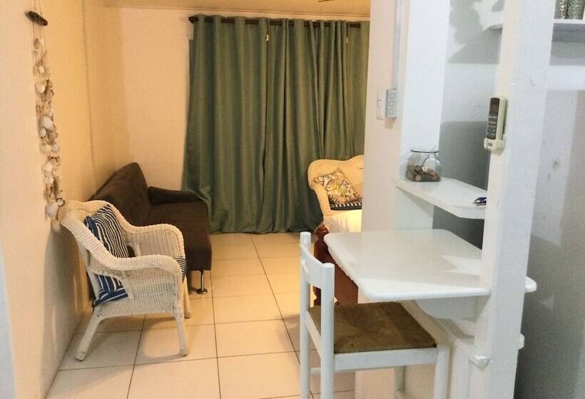 Lorna Cottage Sandy Point