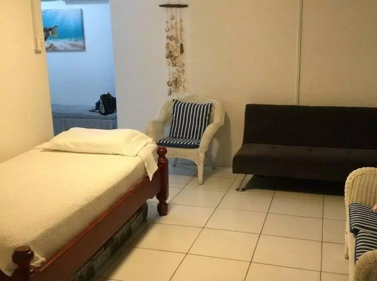 Lorna Cottage Sandy Point