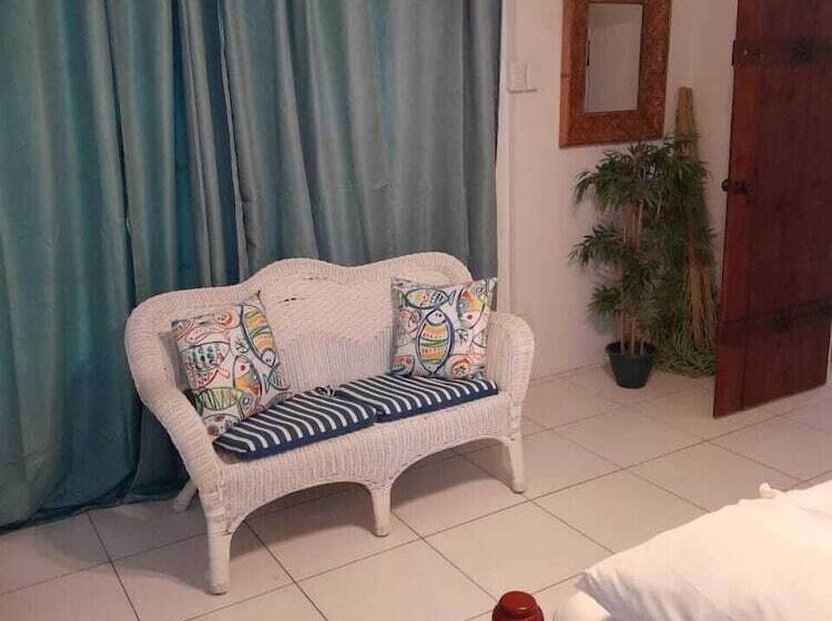 Lorna Cottage Sandy Point