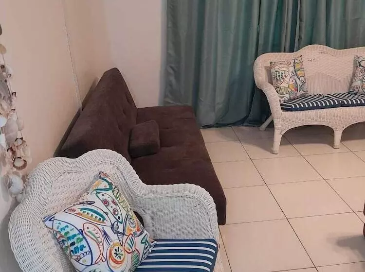 Lorna Cottage Sandy Point