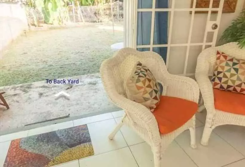 Lorna Cottage Sandy Point