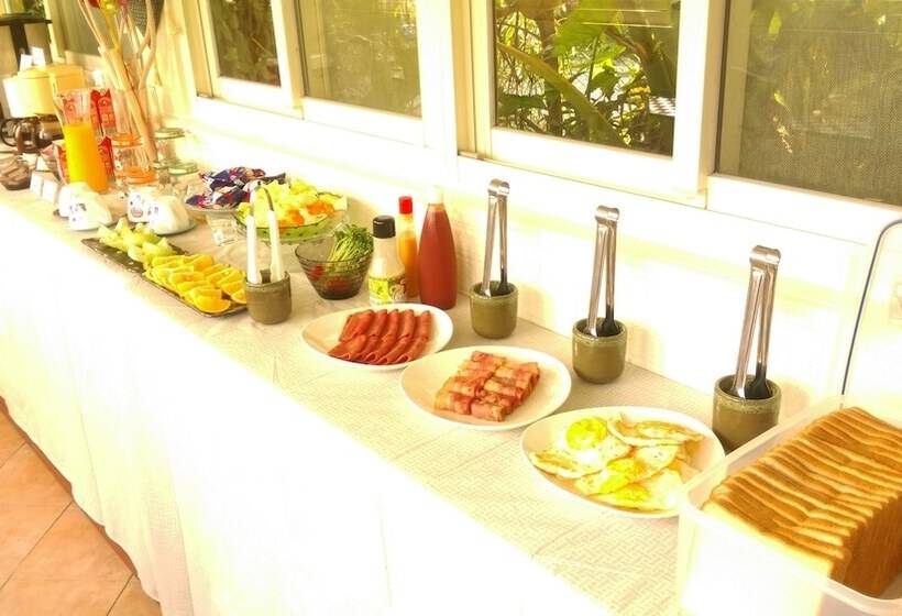 پانسیون Arashi Home