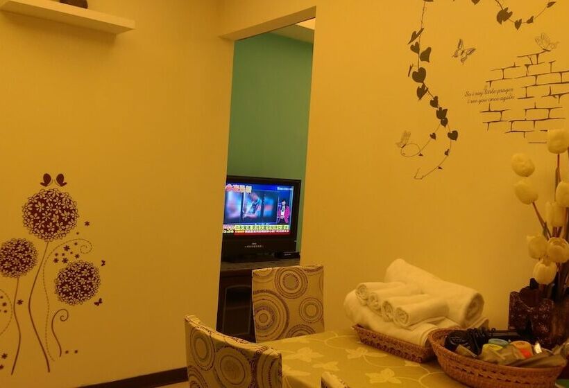 پانسیون Arashi Home