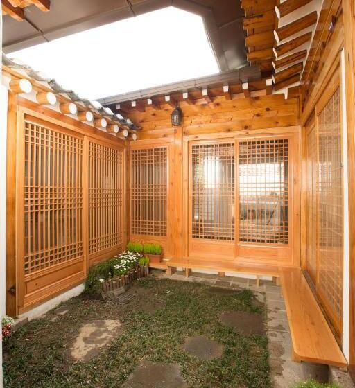 פנסיון Bukchonae