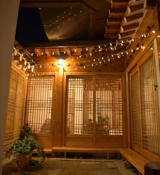 פנסיון Bukchonae