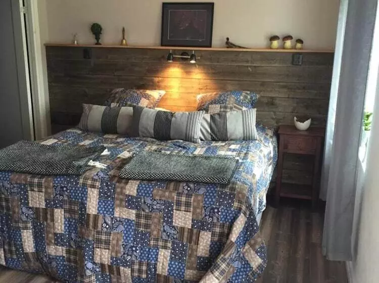 Kuskahusen Vandrarhem