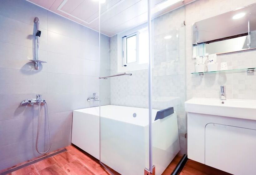 تختخواب و صبحانه Jiutiandou Parent Child House