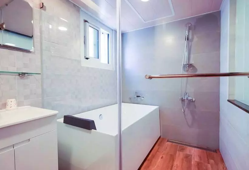 تختخواب و صبحانه Jiutiandou Parent Child House