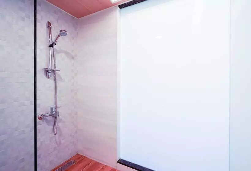 تختخواب و صبحانه Jiutiandou Parent Child House