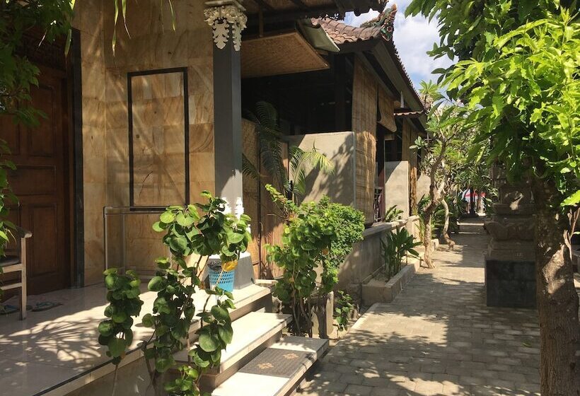 مبيت وإفطار Tarci Bungalows Lembongan