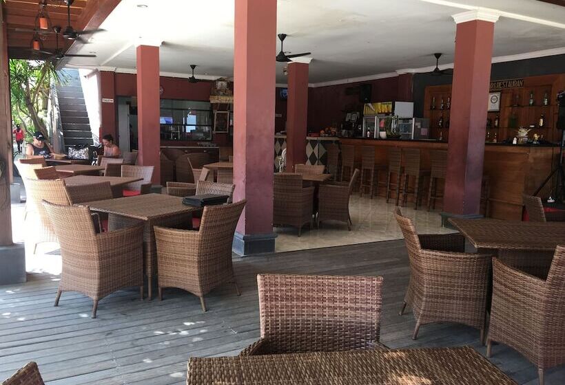 مبيت وإفطار Tarci Bungalows Lembongan