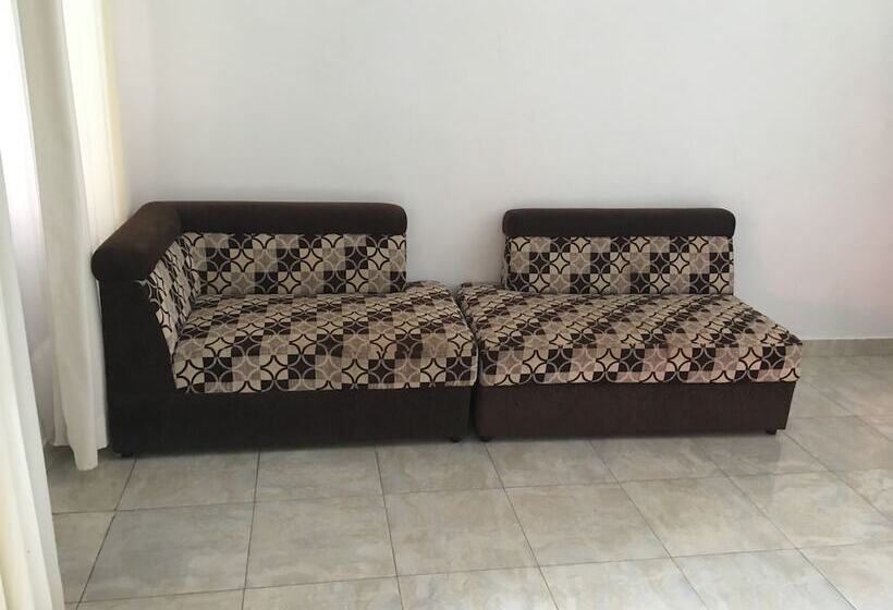 مبيت وإفطار Tarci Bungalows Lembongan