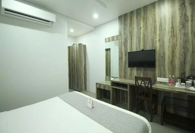 هتل Limra Vadodara