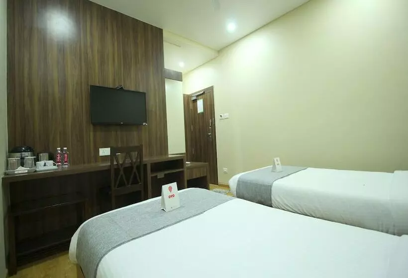هتل Limra Vadodara