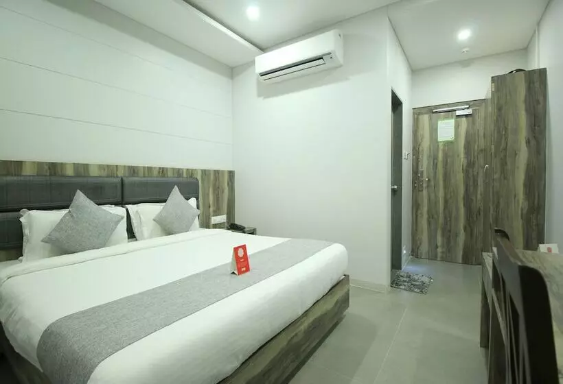 هتل Limra Vadodara