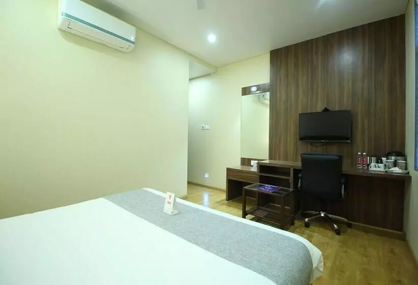 هتل Limra Vadodara