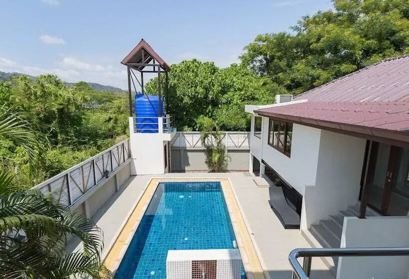 Lemon House