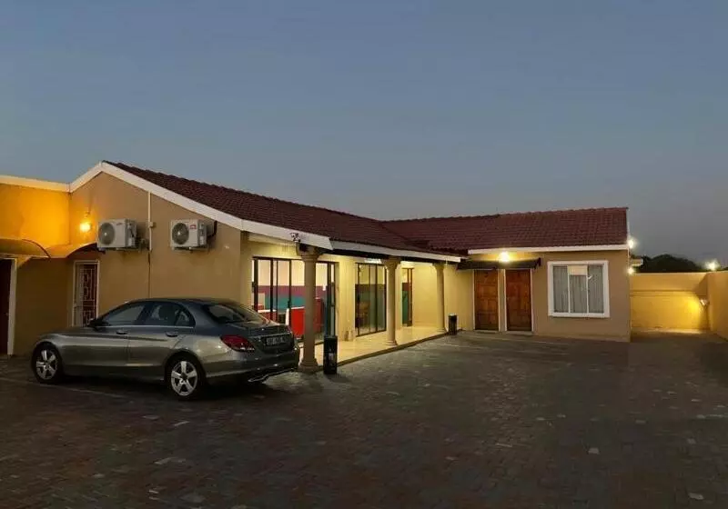 Pale Bohemia Bed And Breakfast