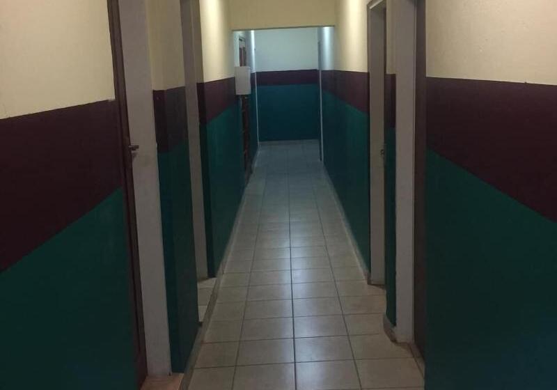 Pale Bohemia Bed And Breakfast