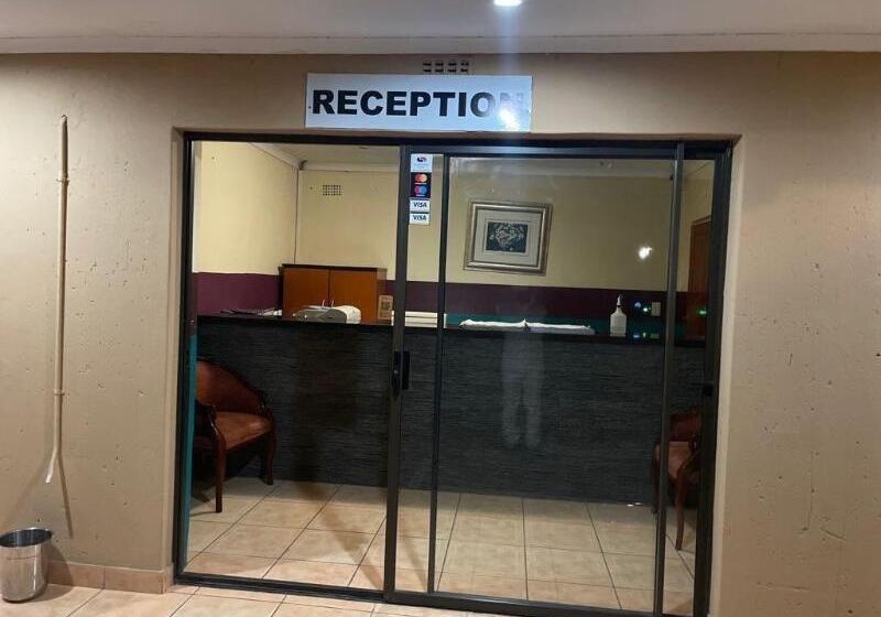 Pale Bohemia Bed And Breakfast