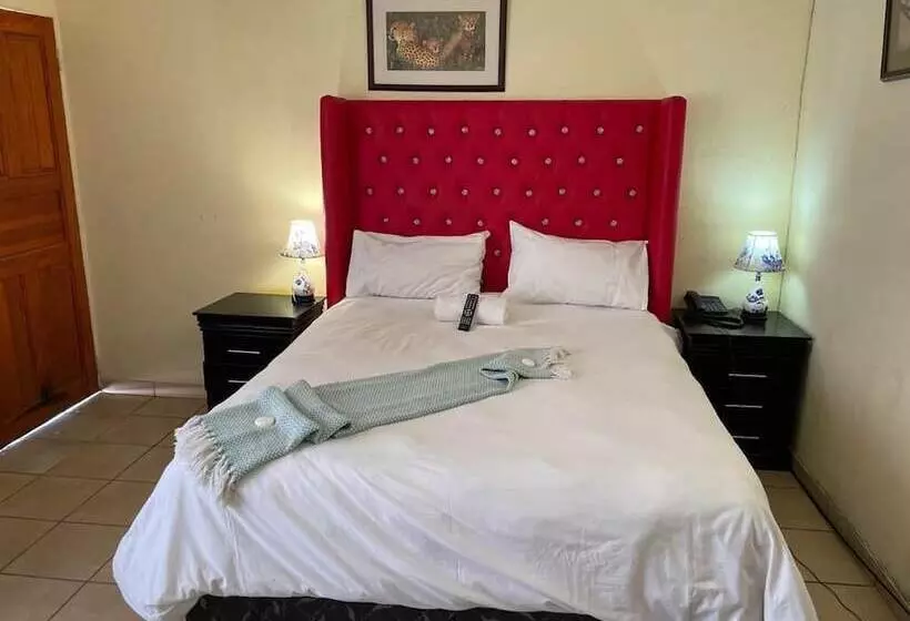 Pale Bohemia Bed And Breakfast