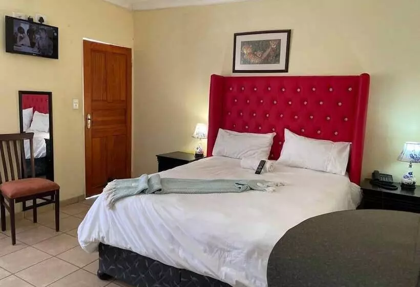 Pale Bohemia Bed And Breakfast