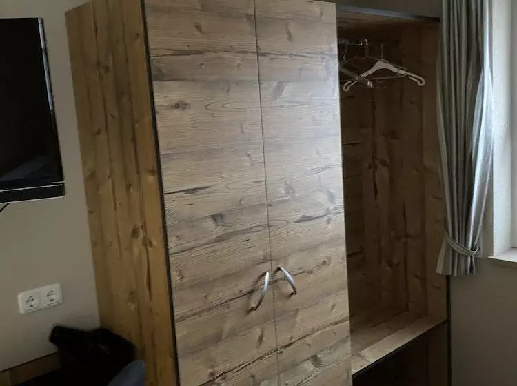 ペンション Haus Hülsenbusch