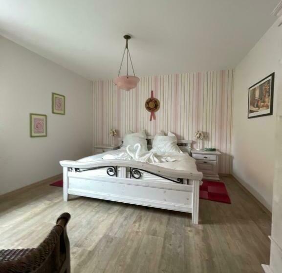 ペンション Mainsommer