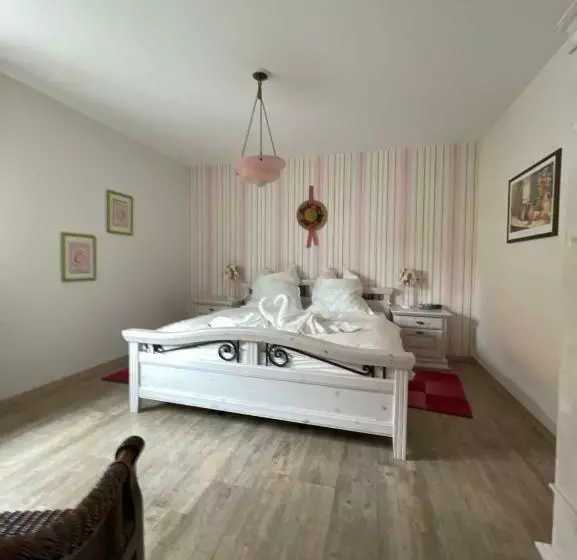 ペンション Mainsommer