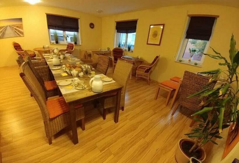 ペンション Mainsommer