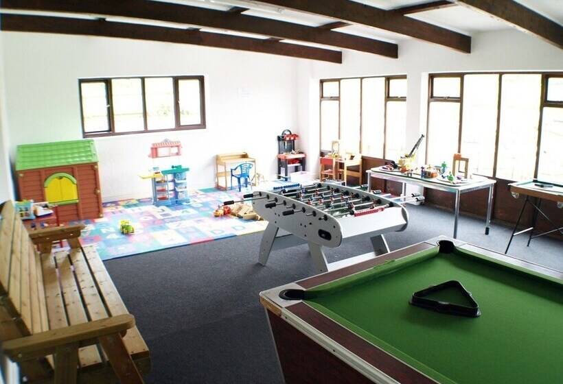 Polean Farm Cottages