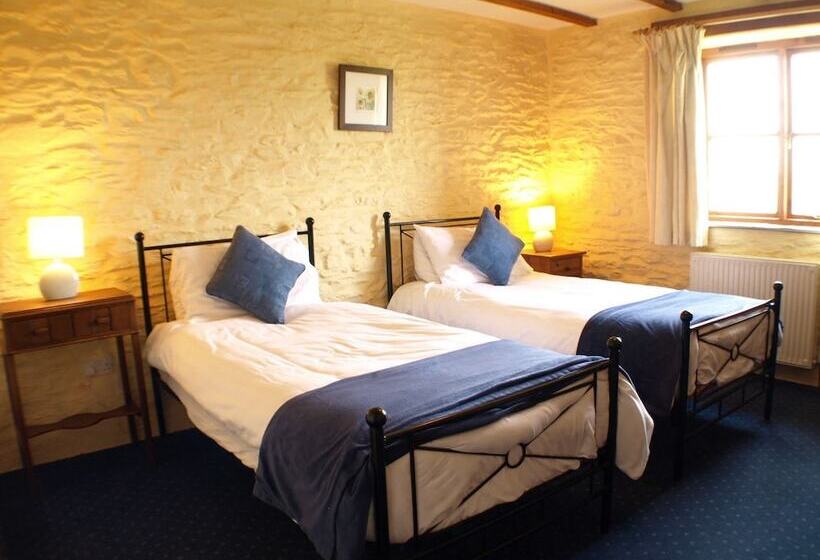 Polean Farm Cottages